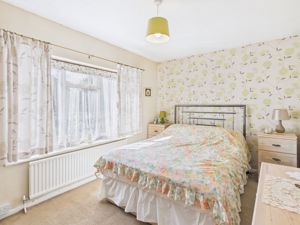 Bedroom 3 - click for photo gallery